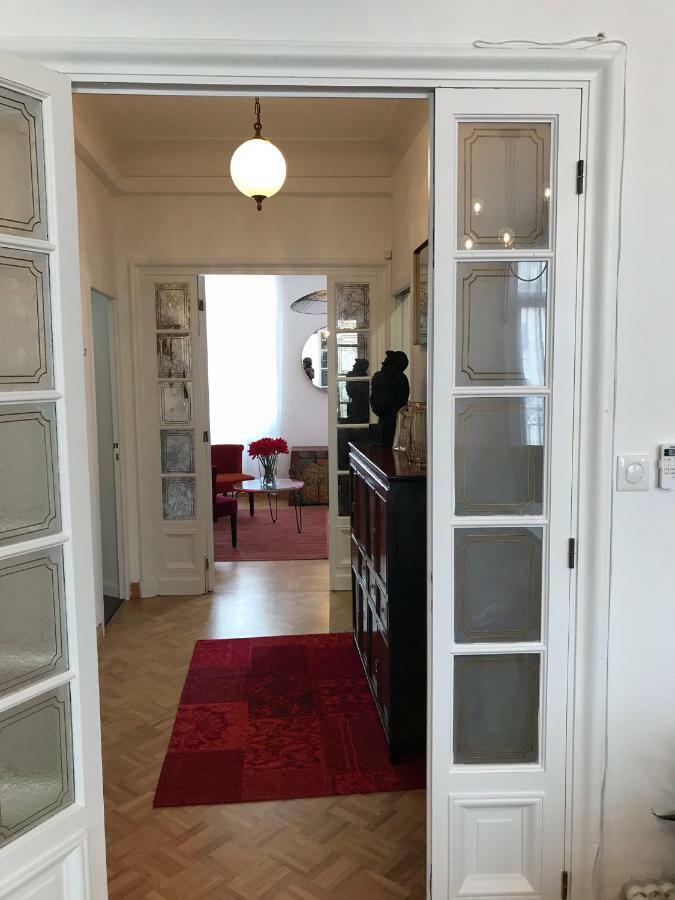 Appartement Les Floralies 13001 *